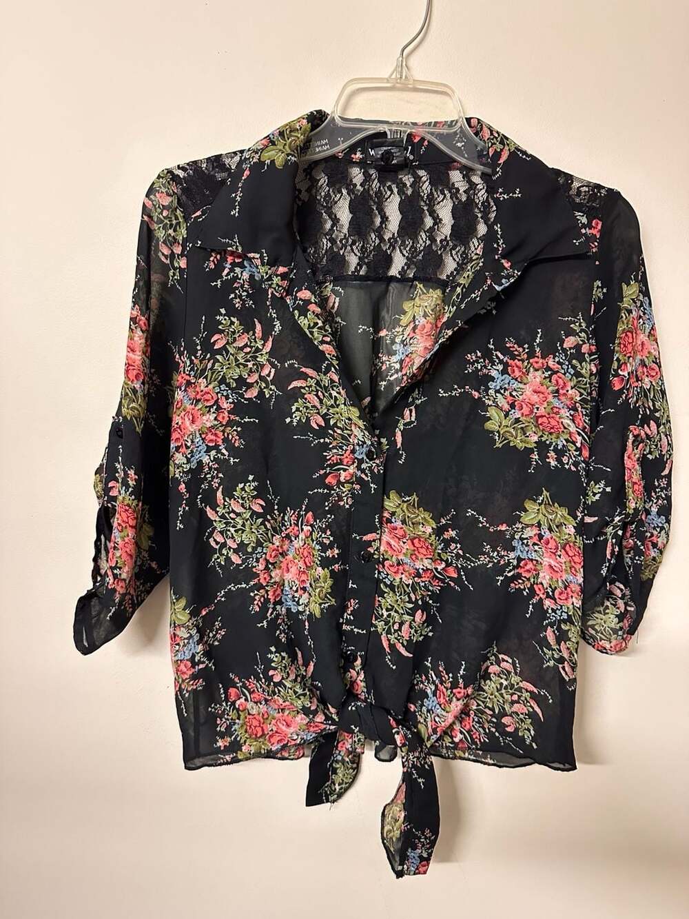 Wet Seal Black Floral Chiffon Button-Up Shirt w/Lace Back and Tie Front Size L